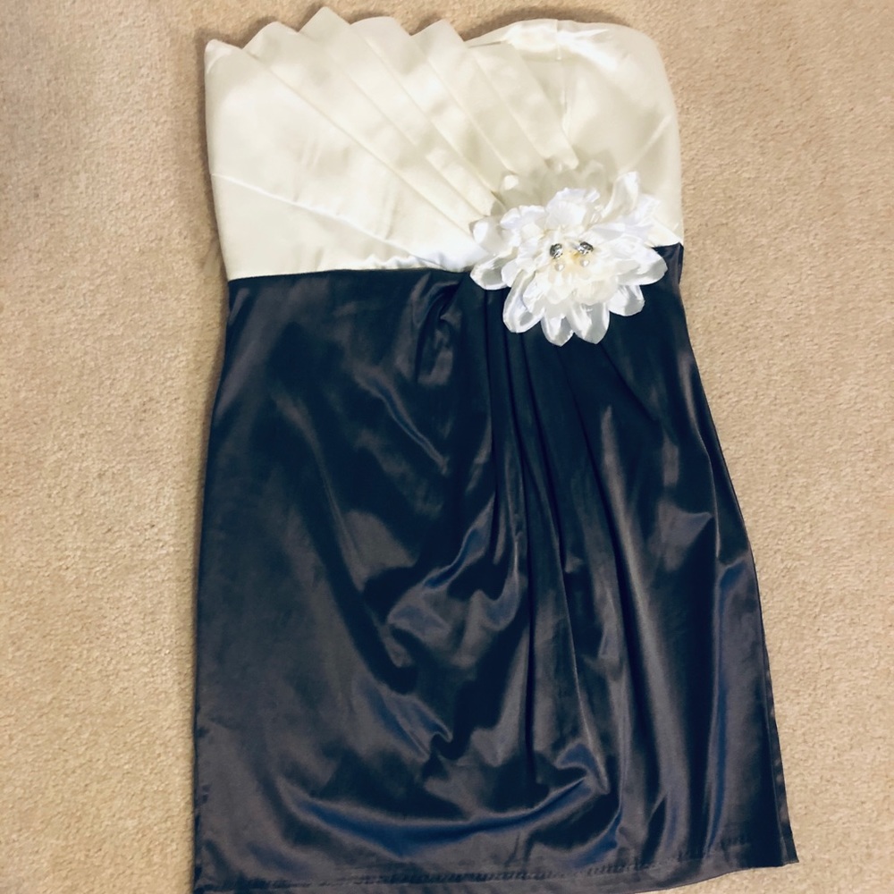 Strapless silk dress w/ flower and gems